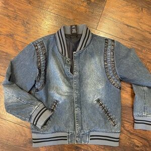 Women’s Ring of Fire Blue and Gray Striped Jacket